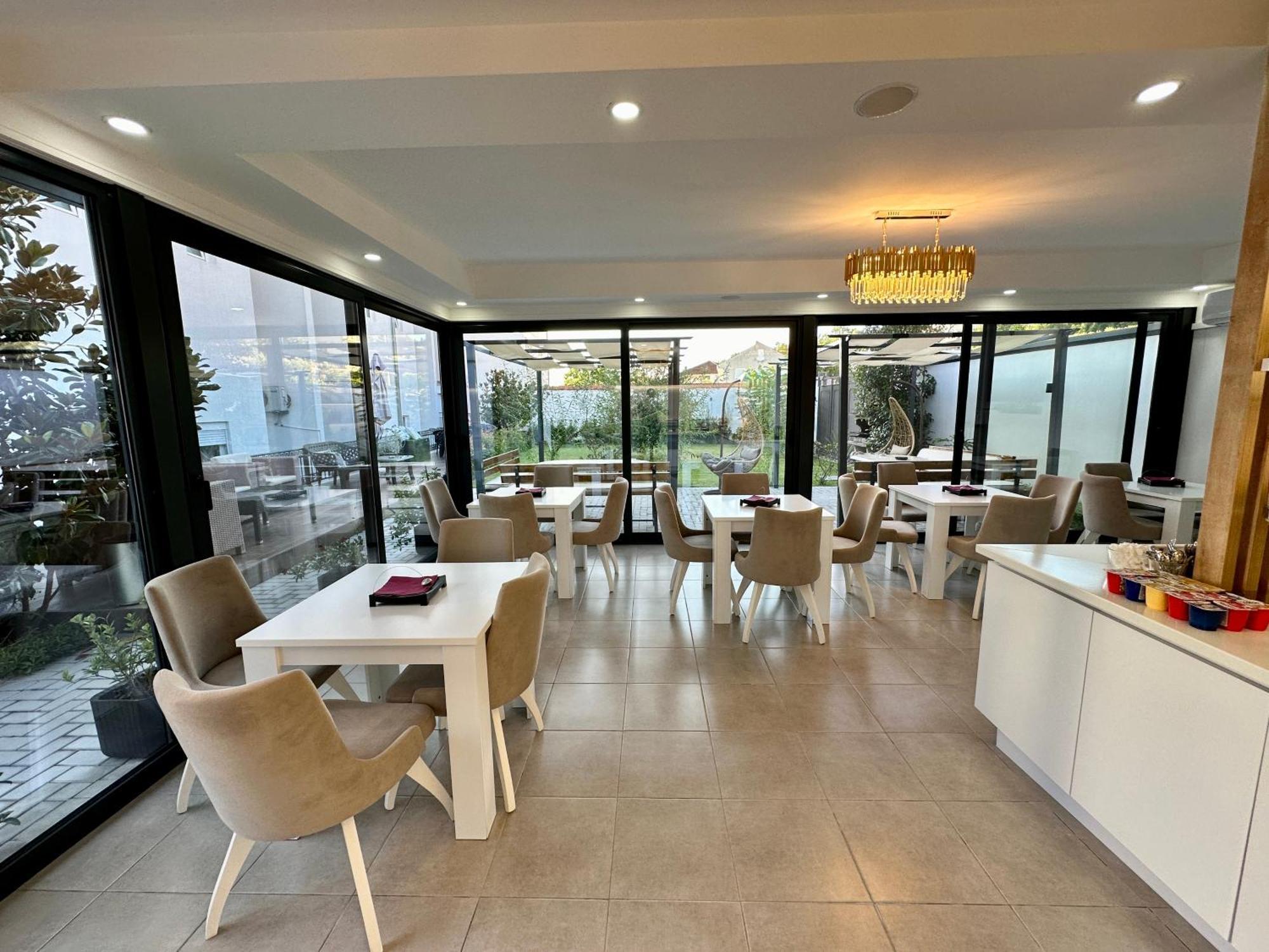 Marini Casa Hotell Ulcinj Eksteriør bilde